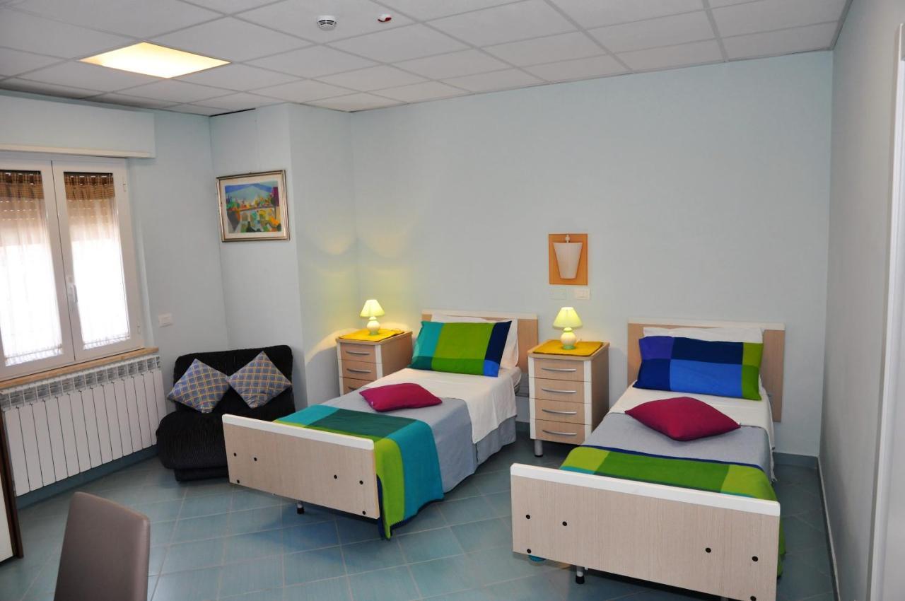 Albergo Rio Canistro Buitenkant foto